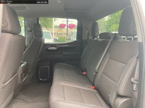Used 2024 Chevrolet Silverado 1500 LT Trail Boss w/ Protection Package AWD/4WD image 16