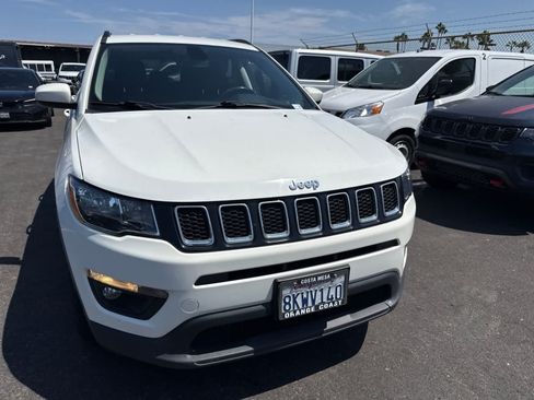 Used 2019 Jeep Compass Latitude w/ Popular Equipment Group FWD image 7