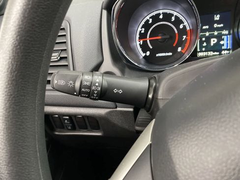 Used 2025 Mitsubishi Outlander Sport ES image 24