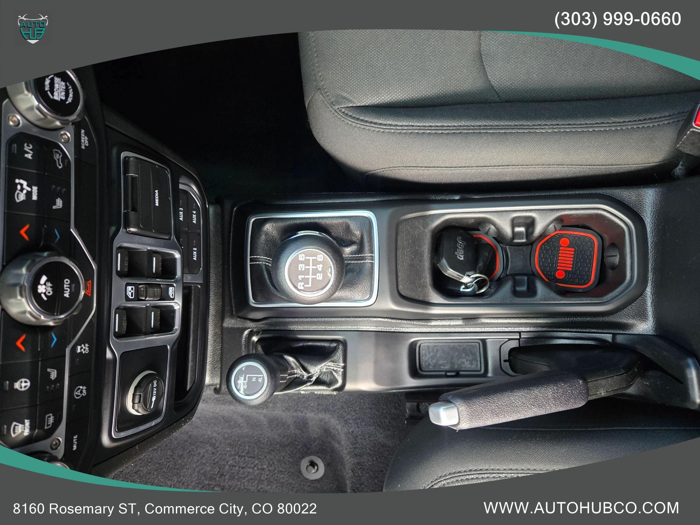 Used 2020 Jeep Wrangler Unlimited Sahara w/ Cold Weather Group AWD/4WD image 18