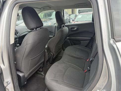 Used 2019 Jeep Compass Sport w/ Tech Group image 23