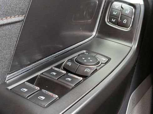 Used 2023 Ford F150 Raptor AWD/4WD image 26