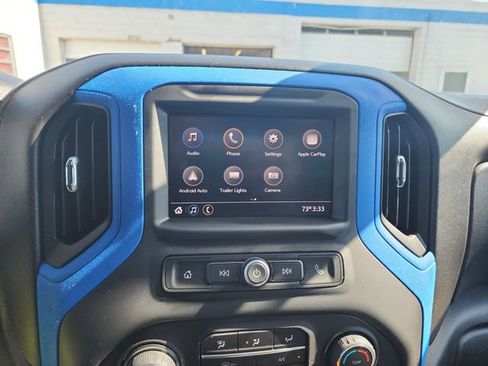 Used 2021 Chevrolet Silverado 2500 W/T w/ WT Convenience Package AWD/4WD image 22