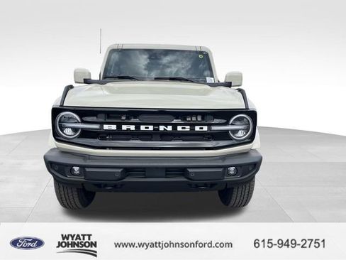 New 2026 Ford Bronco Outer Banks AWD/4WD image 8