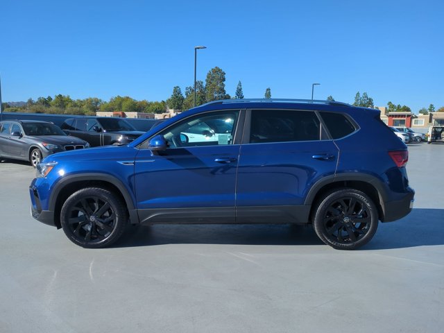 Used 2022 Volkswagen Taos SE FWD image 9