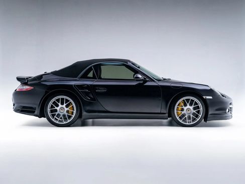 Used 2011 Porsche 911 Turbo AWD/4WD image 11