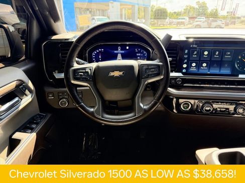 Used 2022 Chevrolet Silverado 1500 LT w/ Z71 Off-Road Package AWD/4WD image 13