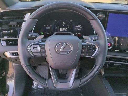 Used 2025 Lexus RX 350h w/ Convenience Package image 18