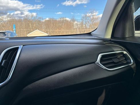 Used 2020 Chevrolet Equinox LT AWD/4WD image 33