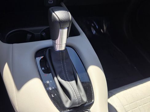 Certified 2024 Honda HR-V LX image 17