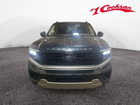 Used 2025 Ford Expedition Max Platinum w/ Platinum Ultimate Package image 26