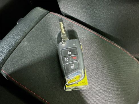 Used 2017 Volkswagen GTI S image 39