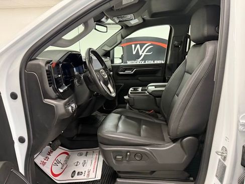 Used 2024 GMC Sierra 3500 SLT image 11
