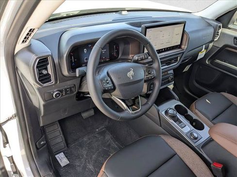 New 2026 Ford Bronco Sport Outer Banks AWD/4WD image 3