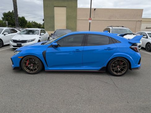 Used 2021 Honda Civic Type R image 2