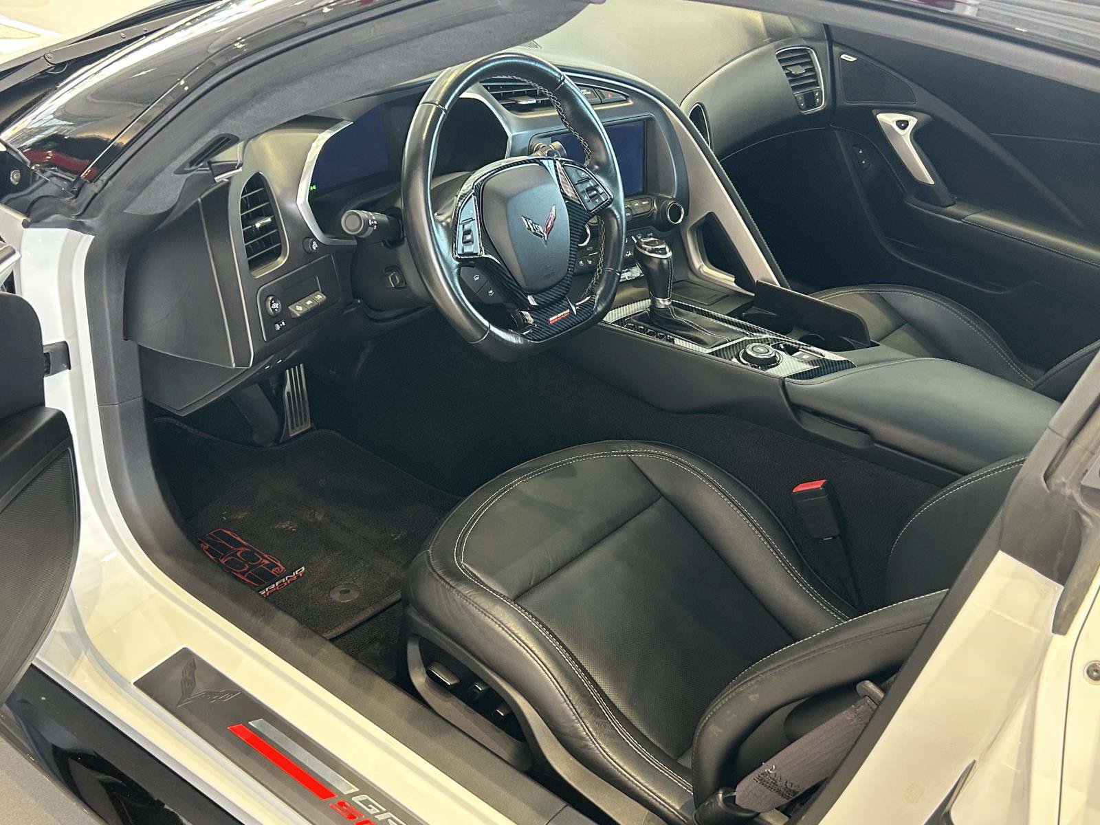 Used 2017 Chevrolet Corvette Grand Sport RWD image 19