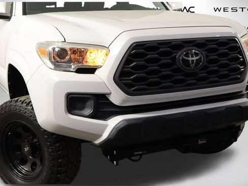 Used 2017 Toyota Tacoma SR w/ SR Convenience Package RWD image 37