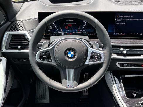 New 2026 BMW X5 xDrive40i w/ M Sport Package AWD/4WD image 18