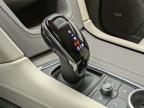 Certified 2023 Cadillac XT5 Premium Luxury w/ Technology Package image 17