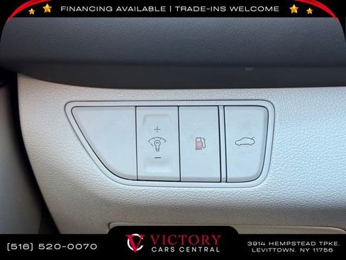 Used 2023 Genesis G70 2.0T image 27