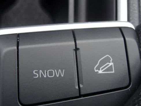 Used 2025 Toyota Grand Highlander AWD image 33