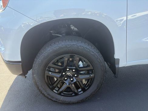 New 2026 Chevrolet Silverado 1500 LT Trail Boss w/ Safety Package AWD/4WD image 16