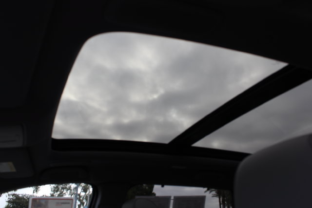 Used 2025 Acura MDX w/ Technology Package FWD image 56