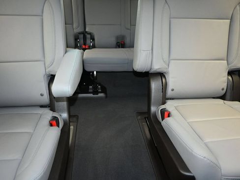 New 2026 Chevrolet Tahoe LT w/ Comfort Package RWD image 27