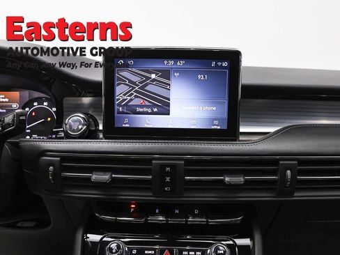 Used 2022 Lincoln Corsair AWD w/ Premium Package image 12