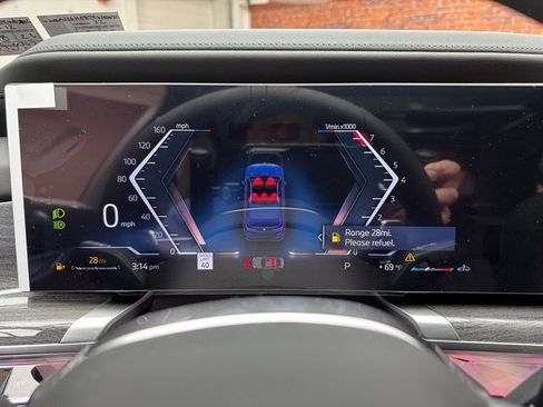 Used 2026 BMW 740i xDrive image 16