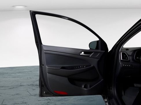 Used 2020 Hyundai Tucson SEL image 12