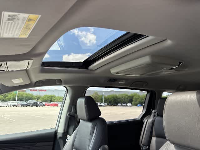 Used 2018 Honda Odyssey Touring image 20
