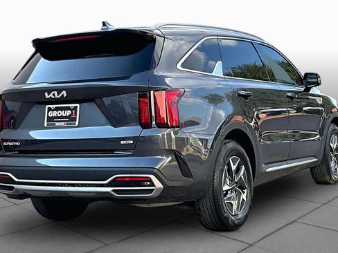 Used 2023 Kia Sorento EX FWD image 13