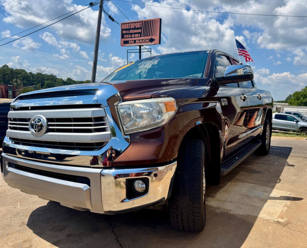Used 2014 Toyota Tundra 1794 Edition AWD/4WD image 4