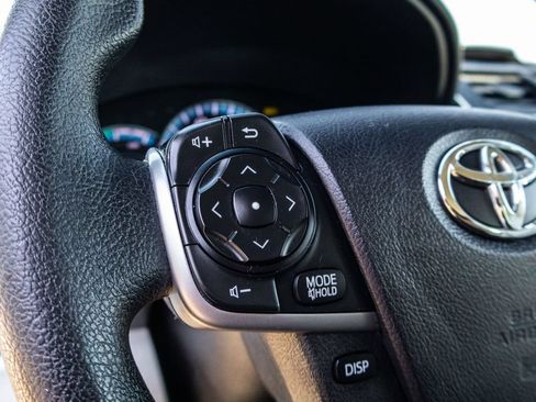 Used 2014 Toyota Camry LE FWD image 42