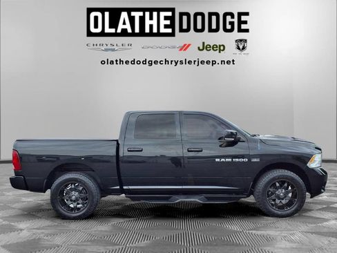 Used 2011 RAM 1500 Sport w/ Sport Premium Group AWD/4WD image 32