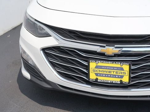 Used 2023 Chevrolet Malibu LT w/ Driver Confidence Package FWD image 9