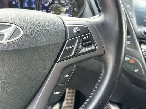 Used 2014 Hyundai Veloster Turbo FWD image 9