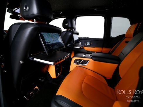 Certified 2020 Rolls-Royce Cullinan AWD/4WD image 19