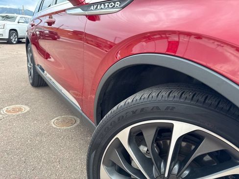 Used 2021 Lincoln Aviator Reserve w/ Equipment Group 201A AWD/4WD image 56