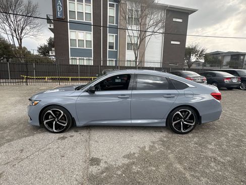 Used 2022 Honda Accord Sport image 11