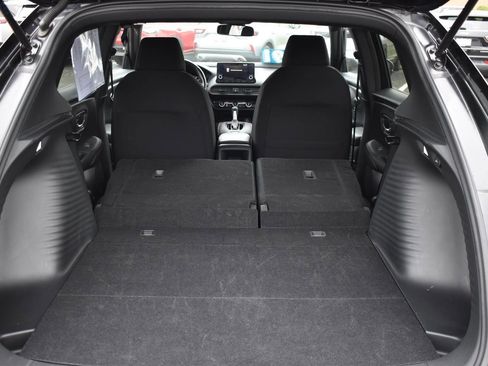 Used 2025 Honda HR-V Sport image 16