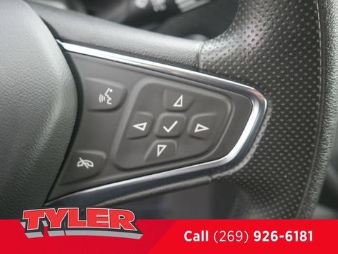 Used 2024 Chevrolet Malibu LT FWD image 27