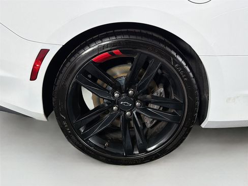 Used 2022 Chevrolet Camaro SS w/ Redline Edition RWD image 31
