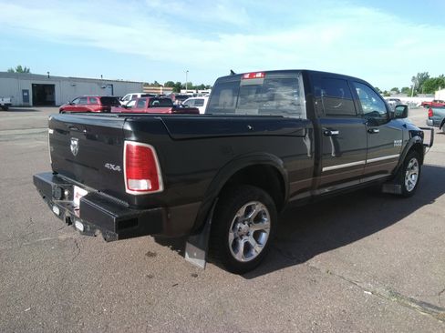 Used 2018 RAM 1500 Laramie w/ Convenience Group image 5