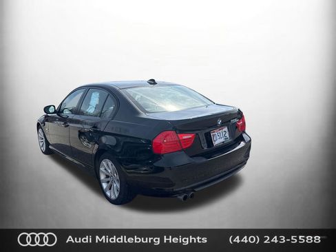Used 2011 BMW 328i xDrive Sedan image 5