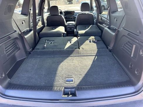 Used 2025 Buick Enclave Preferred image 14