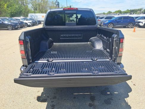 New 2026 Nissan Frontier SV w/ Tow Package AWD/4WD image 24