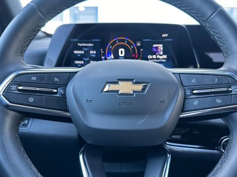 Used 2025 Chevrolet Equinox LT image 24