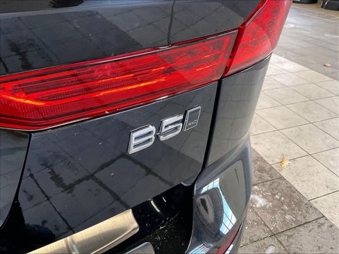 Used 2024 Volvo XC60 B5 Plus image 28